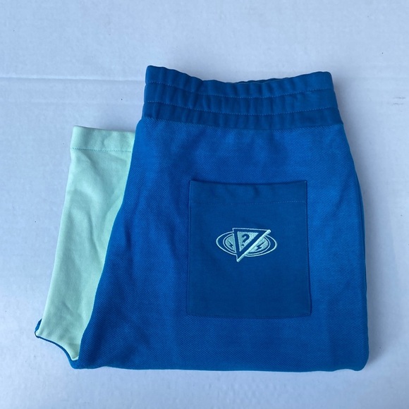 New GUESS X J BALVIN COLOR-BLOCKED SHORTS SZ 2XL - Picture 2 of 10